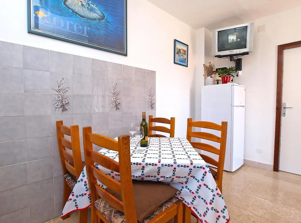 Apartments Valeria 1334 Medulin